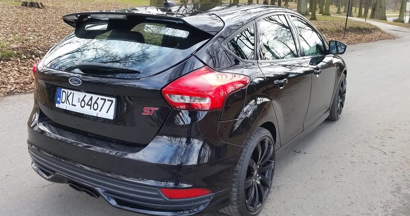 Ford Focus cena 65900 przebieg: 71100, rok produkcji 2018 z Rzeszów małe 742